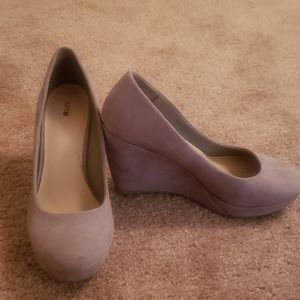 size 7.5 wedges